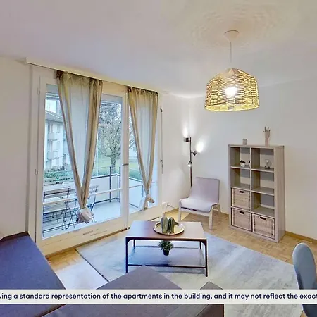 Apartment Basic 1br In Seebach, Tram-connected *